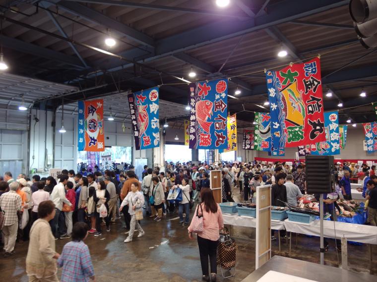 第16回よこすかさかな祭りの画像
