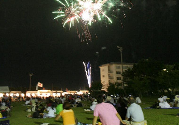 西地区納涼花火大会の画像