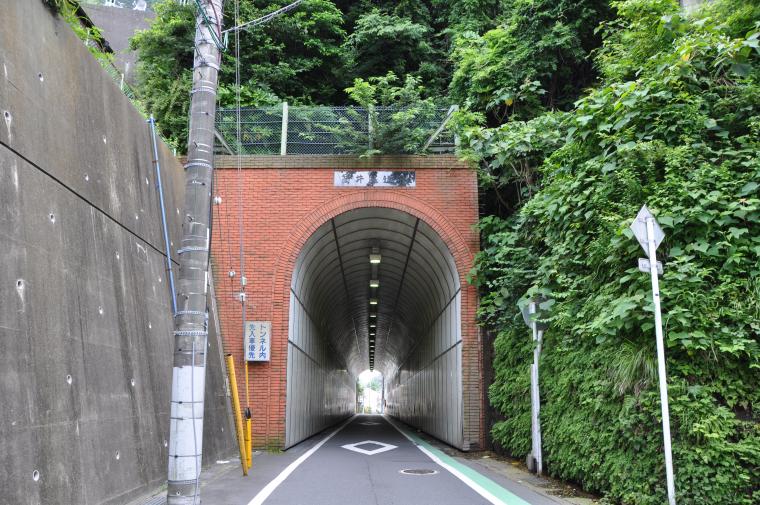 トンネル探究家 花田 欣也と行く 「トンネルのまち横須賀」体感ツアー 第1弾 谷戸編の画像