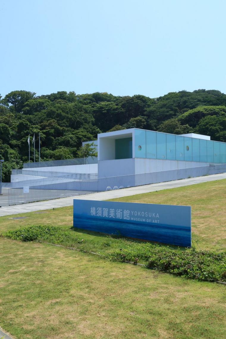横須賀美術館 観光スポット 横須賀市観光情報サイト ここはヨコスカ